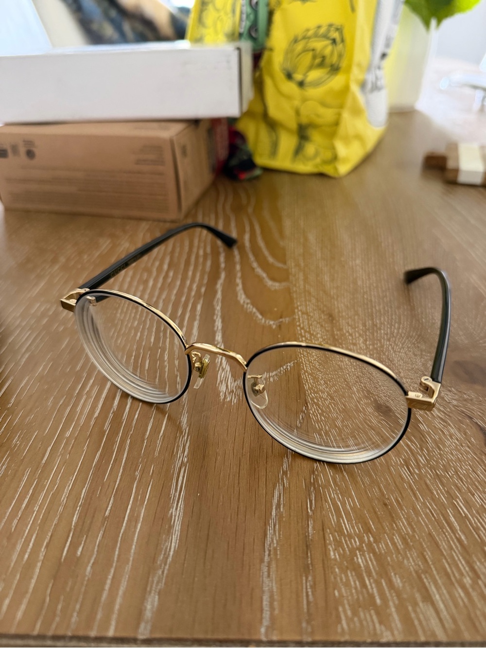 Gucci Gold and Black Round Metal Frame prescription Glasses